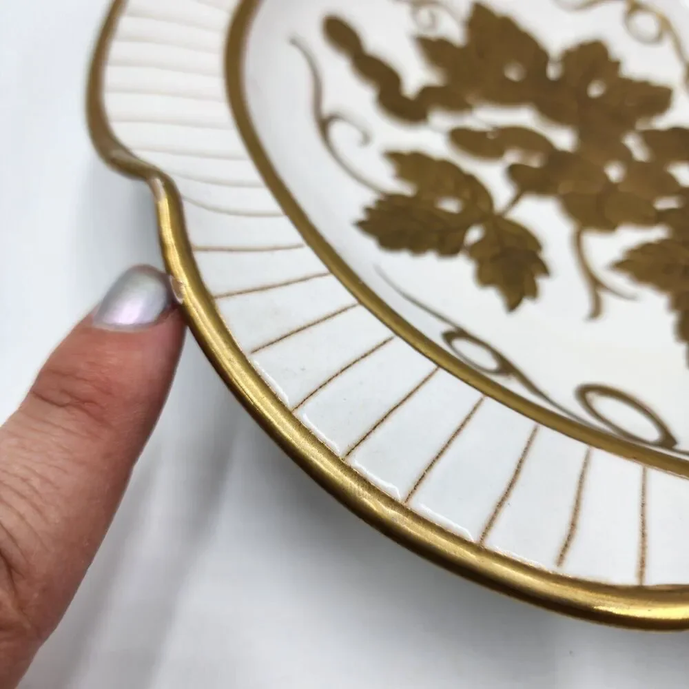 Rare Original Creation by KB Made in Italy Gold Handpainted Plate Grapes Fruit